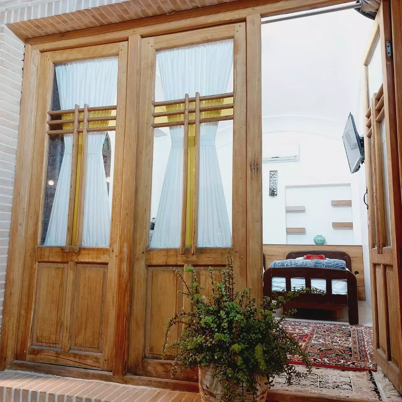 صبحانه و پذیرایی سنتی برای معرفی غذاهای محلی کاشان